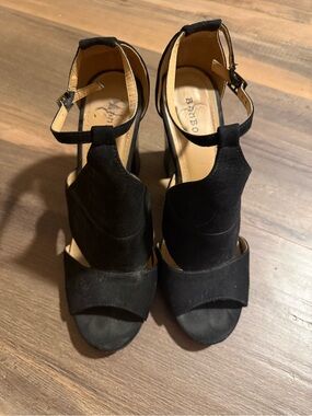 Black Block Heel Sandals | Size 10